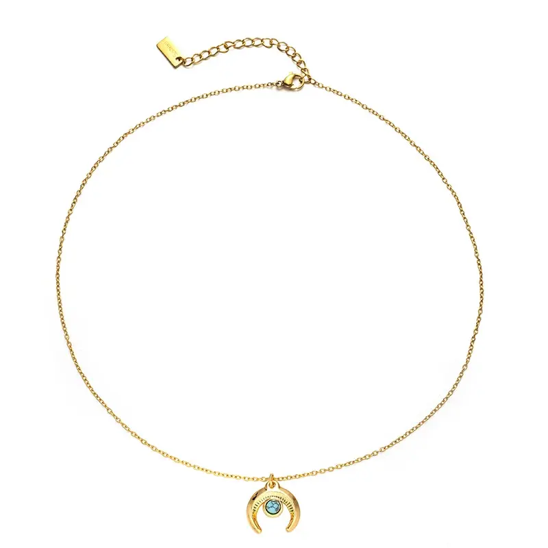 LIVKE’s gold oval bead necklace with intricate vintage texture, styled with a black evening gown for royal-inspired elegance.
