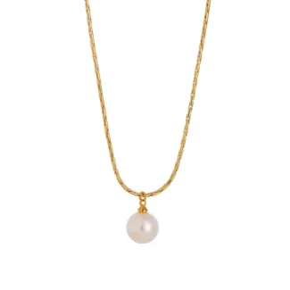 Woman wearing LIVKE braided gold chain pearl necklace with tailored blouse, showcasing minimalist office jewelry