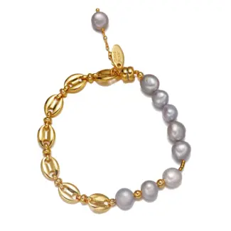 Gray Akoya pearls alternating with rhodium-plated chain links, embodying modern Japandi style for mindfulness jewelry enthusiasts